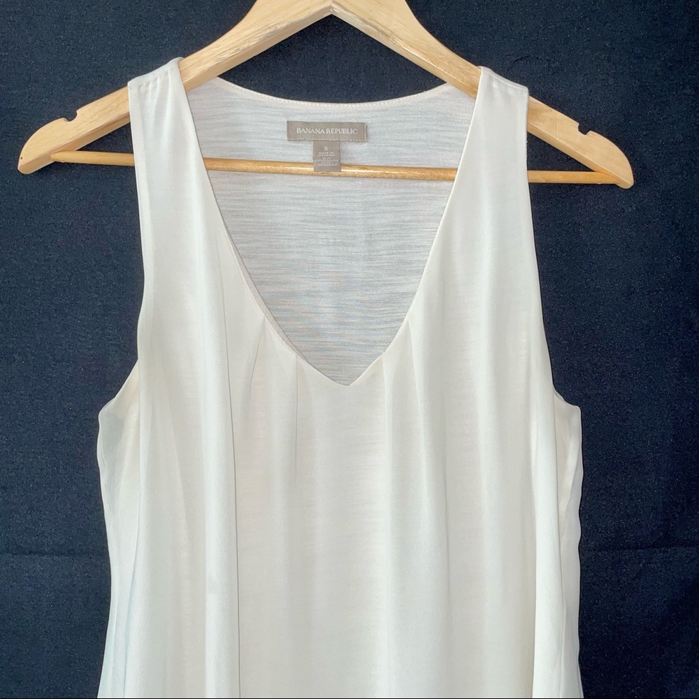 Banana Republic White Blouse